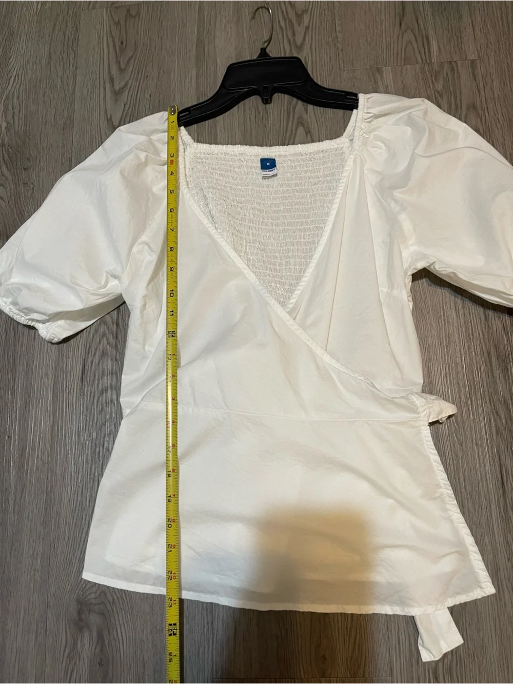 Old navy smocked back puff sleeve wrap blouse